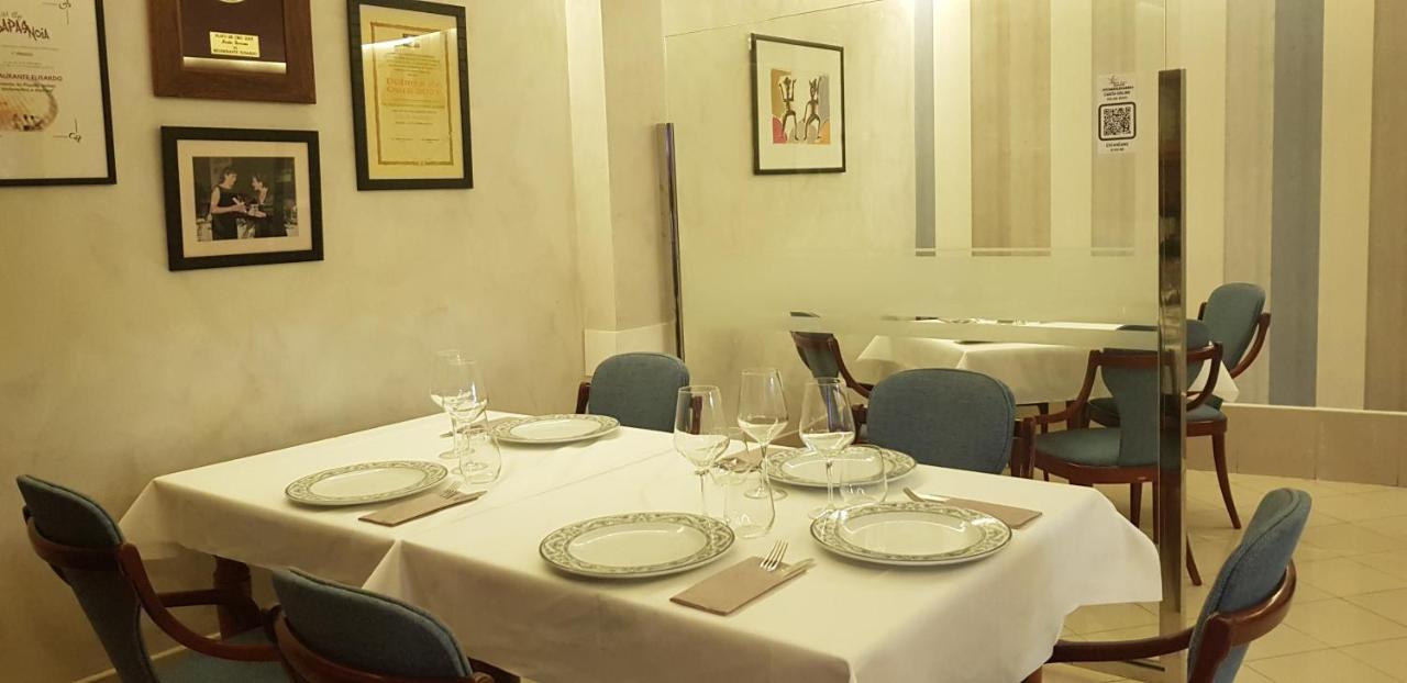 Hotel Restaurante Elisardo Noia Εξωτερικό φωτογραφία